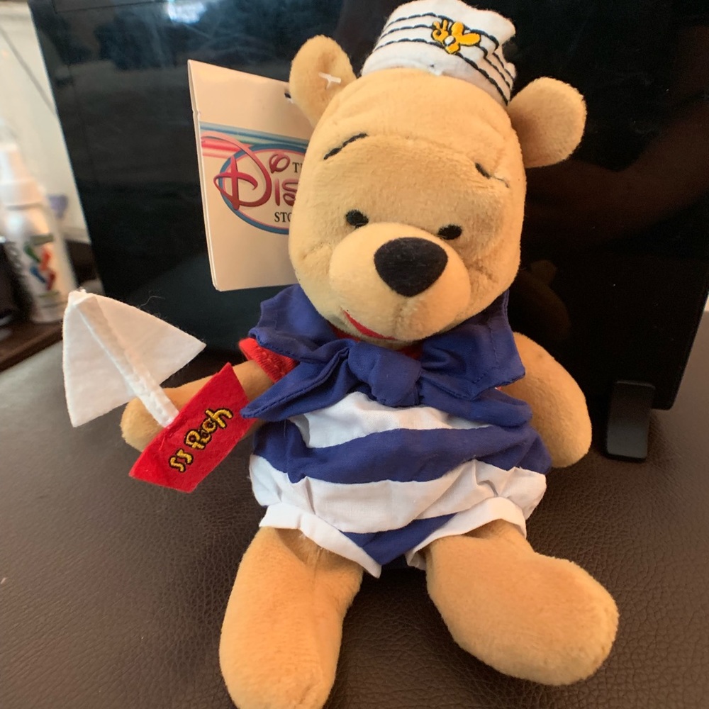 Winnie the Pooh Bear (Sailer)
